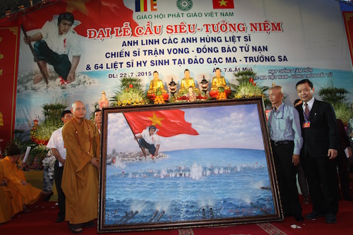 Đại lễ cầu siêu 64 liệt sĩ hi sinh tại đảo Gạc Ma ảnh 6